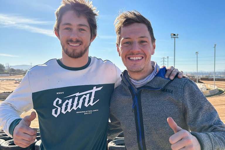 Remy Gardner (li.) mit seinem neuen Teamkollegen Domi Aegerter