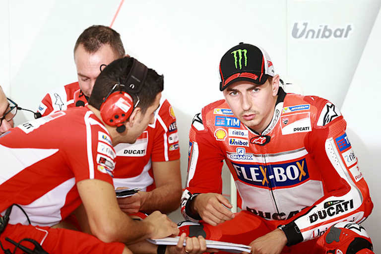 Lorenzo: «Ich verliere sehr viel beim Bremsen»