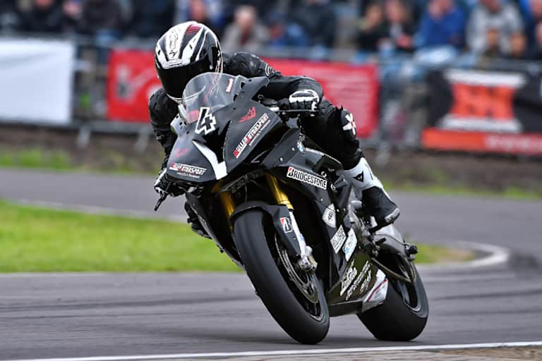 IRRC-Rookie Nico Müller kassierte in Hengelo seinen ersten Meisterschaftspunkt