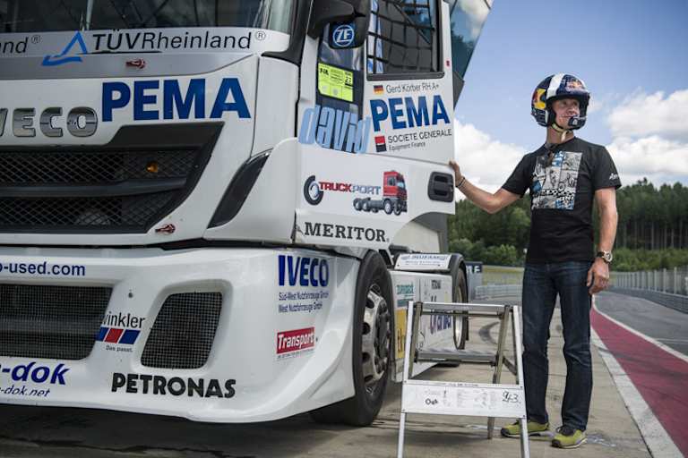 Bei David Coulthard laufen alle Fäden zusammen
