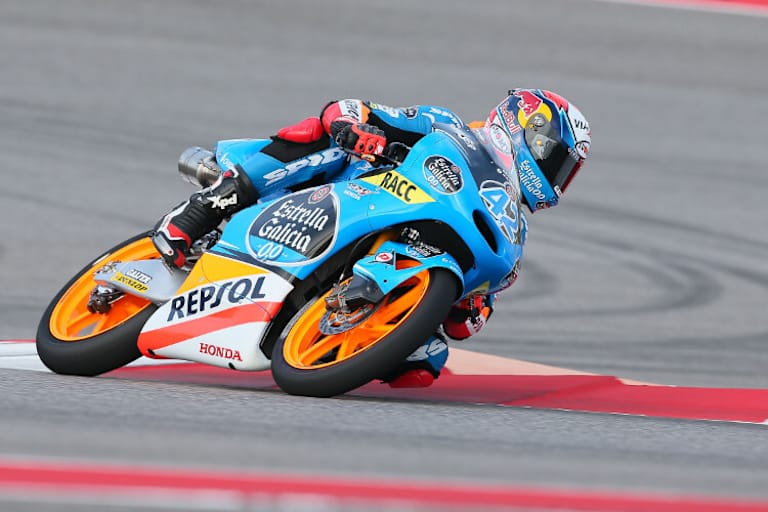 Alex Rins aus dem Team Estrella Galicia 0,0 startet von Rang 3