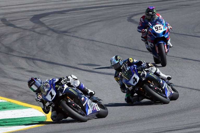 Cameron Beaubier (1), Joshua Hayes (4) und Roger Hayden (95)