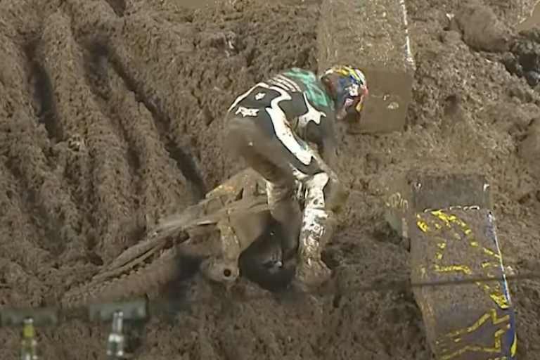 Ken Roczen stürzte im Waschbrett