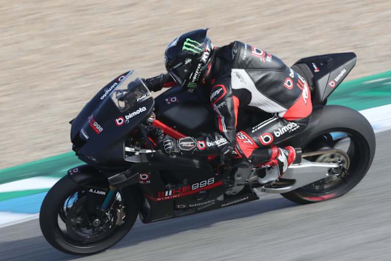 Alex Lowes auf der neuen Bimota