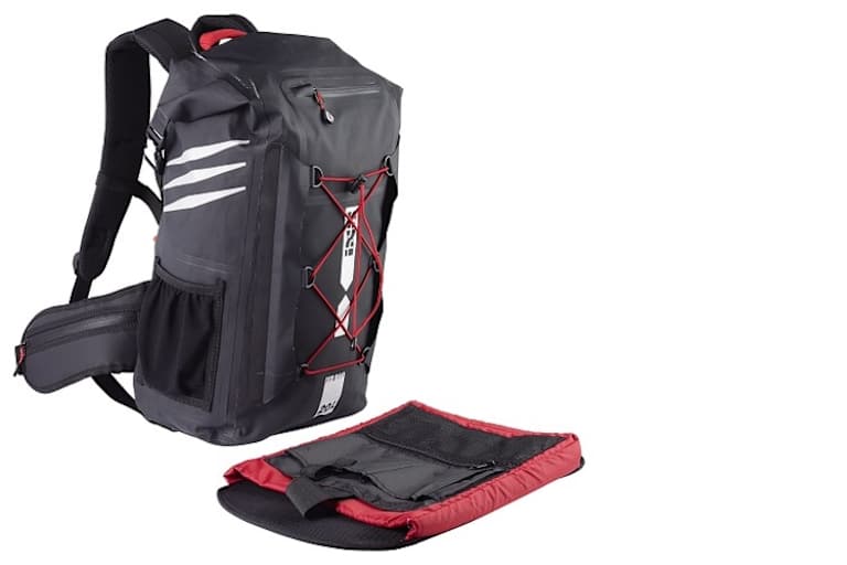 Alles geordnet untergebracht dank mehreren Fächern und Organizer mit Laptopfach