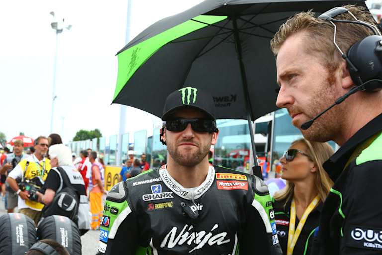 Tom Sykes (li.) mit Crew-Chief Marcel Duinker