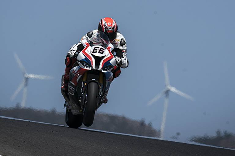 BMW-Star Tom Sykes