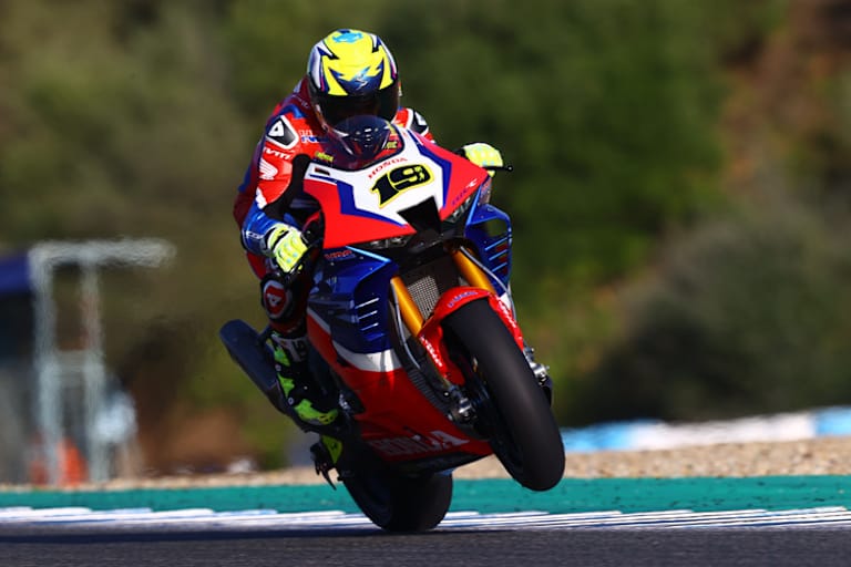 Álvaro Bautista wird 2021 erneut mit Crew-Chief Giulio Nava zusammenarbeiten