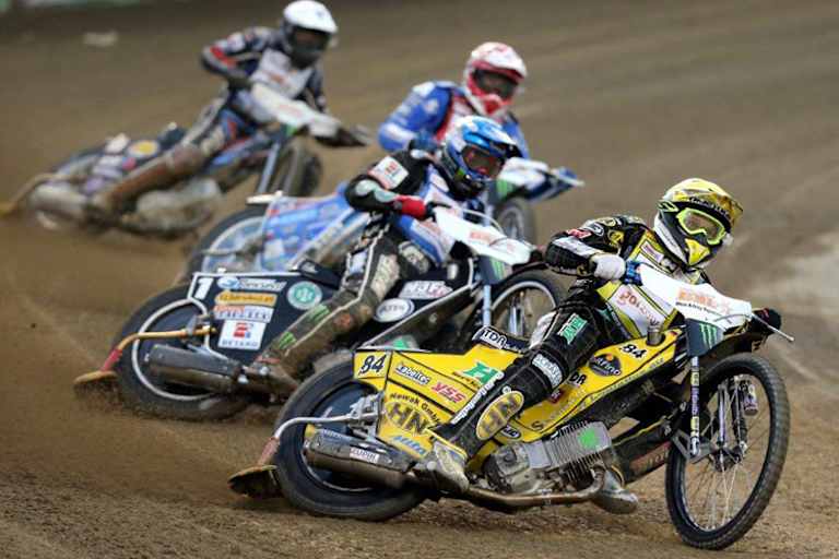 Martin Smolinski in Auckland vor Weltmeister Tai Woffinden