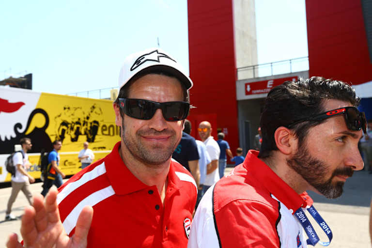 Carlos Checa (li.): «Márquez hat Lorenzos Burg abgerissen»