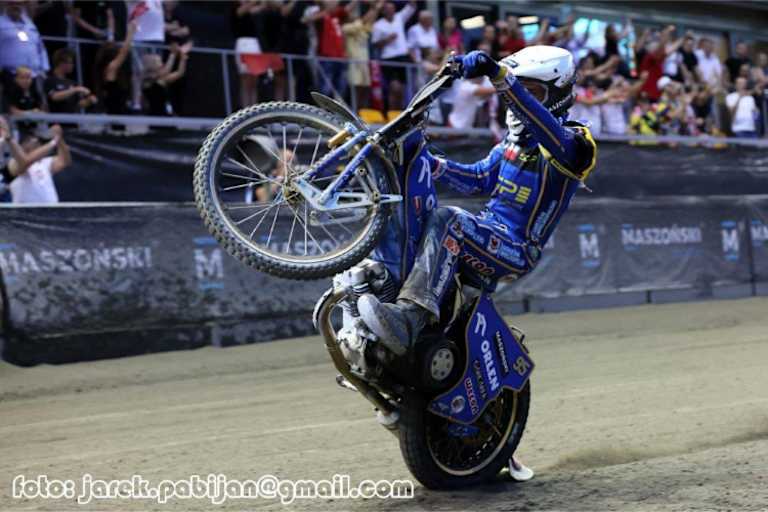 Bartosz Zmarzlik baute die WM-Führung aus