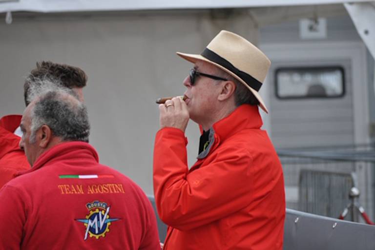 Steve McLaughlin (re.)