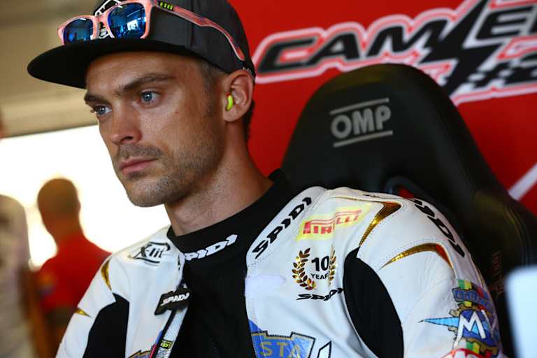 Leon Camier zeigt auf der MV Agusta erstaunliche Leistungen
