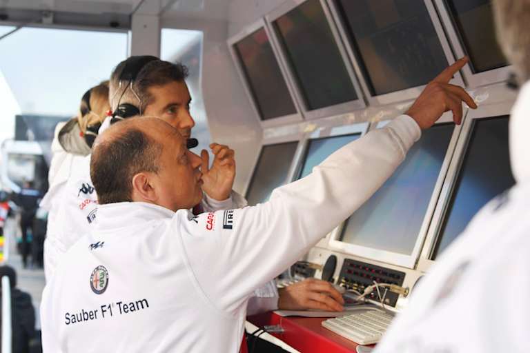 Teamchef Fred Vassuer: Da geht's lang!