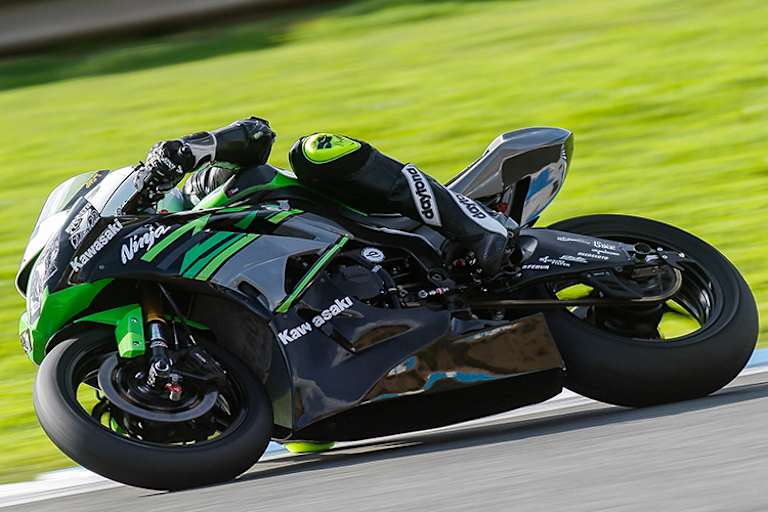 Philipp Öttl fährt Kawasaki