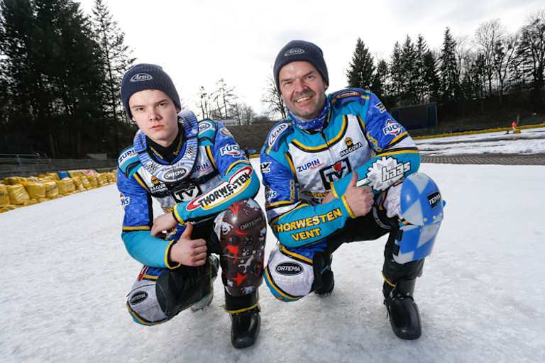 Ausgeschieden: Luca (li.) und Günther Bauer