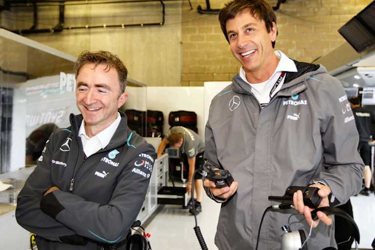 Technikchef Paddy Lowe und Rennleiter Toto Wolff