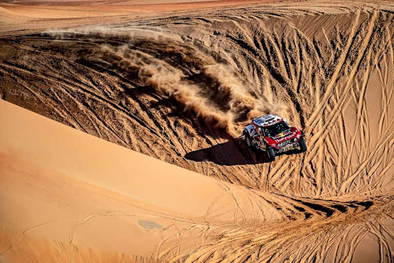 Vierter Tagessieg für Stéphane Peterhansel
