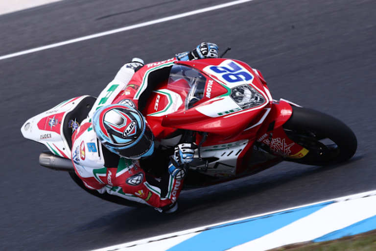 Marcel Schrötter auf der MV Agusta