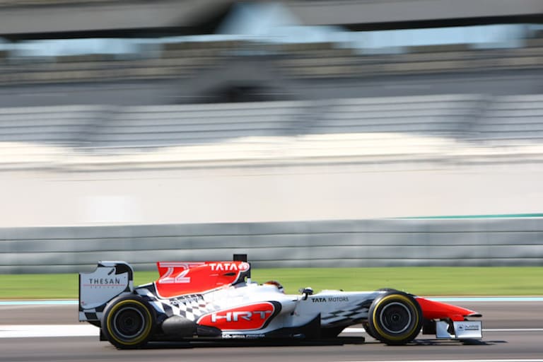 Dani Clos 2011 mit seinem HRT beim Test in Abu Dhabi