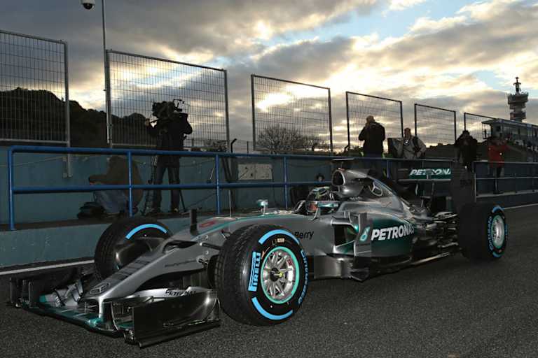 Der Gruss an Michael Schumacher ist an die Seite der Fahrerzelle gerückt