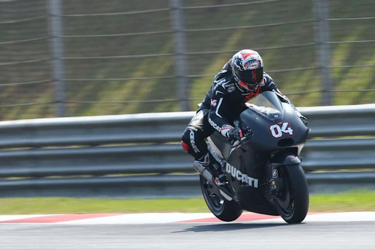 Andrea Dovizioso beim ersten Sepang-Test auf der 2014-Ducati