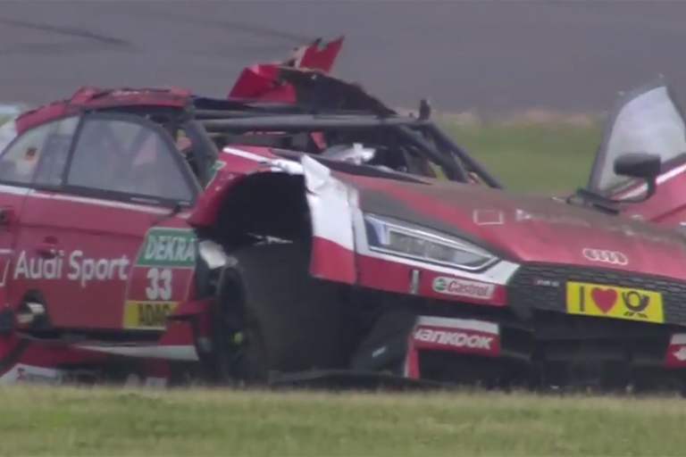 Der völlig zerstörte Audi