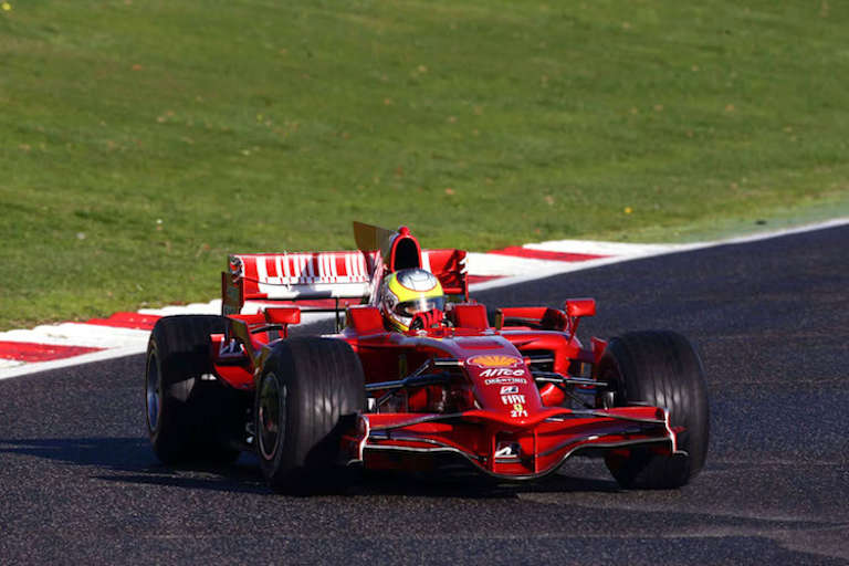 Der Brasilianer César Ramos mit einem Ferrari in Vallelunga 2010