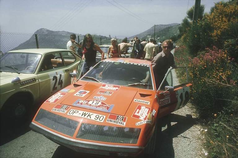 RTL-Reporter Willy Knupp 1973 mit seiner Alpine A310