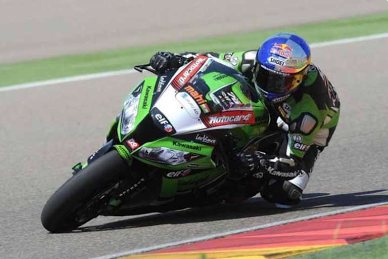 Kenan Sofuoglu bei seinem ersten Test auf dem Kawasaki-Superbike