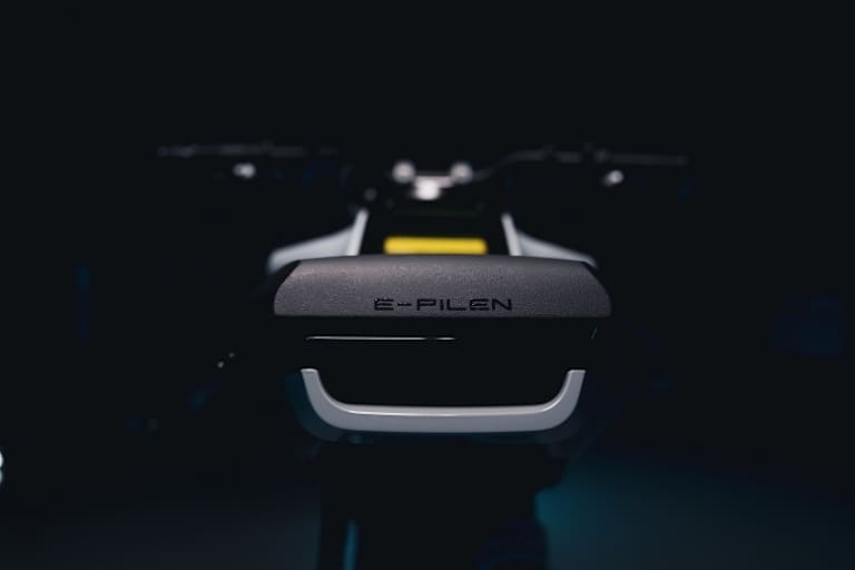 Liebe zum verspielten Detail zeichnet schon die Strassenmaschinen von Husqvarna aus 