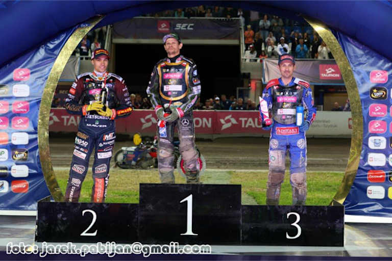 Die Top-3 in Lodsch: Dominik Kubera, Janusz Kolodziej und Leon Madsen (v.l.)