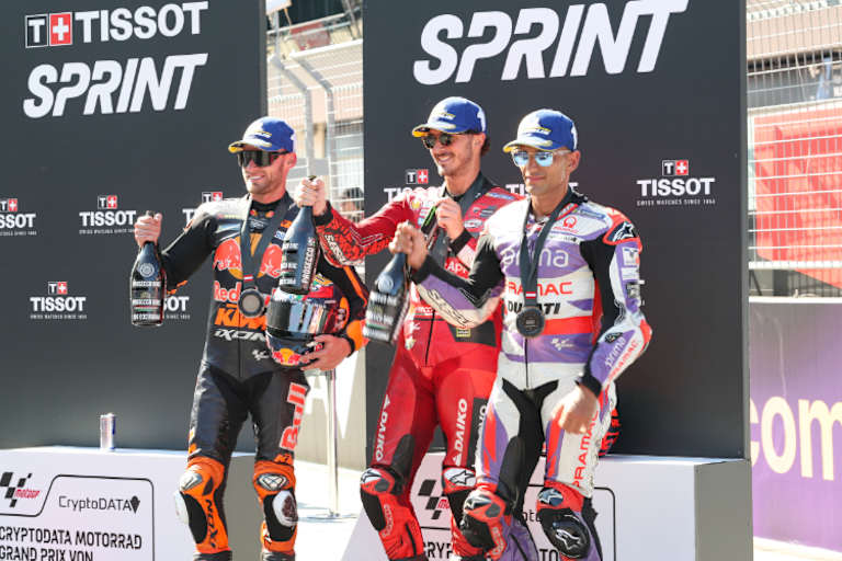 Die Top-3 Binder, Bagnaia und Martin (v.l.)