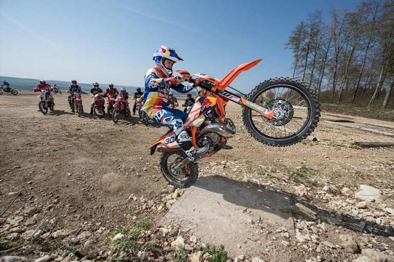 Auf dem Endurogelände in Geisingen/D findet am 2. und 3. Mai die Motorex Dirt Mania statt - die Anmeldung ist eröffnet
