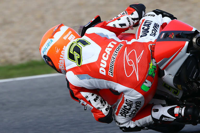 Pirro sorgte bei Regen und Wind für die Tagesbestzeit