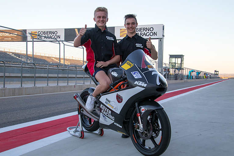 Georgi und Geiger traten zusammen mit Sasha de Vits für Kiefer Racing an