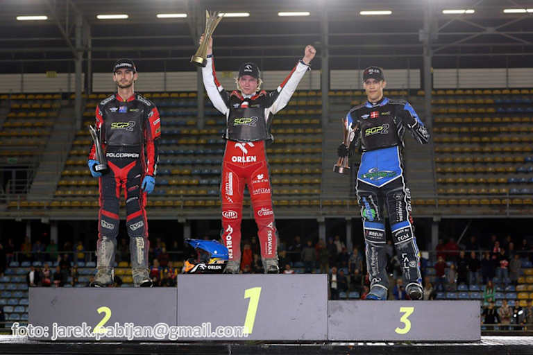Die Top-3 Keynan Rew, Mateusz Cierniak und Emil Breum (v.l.)