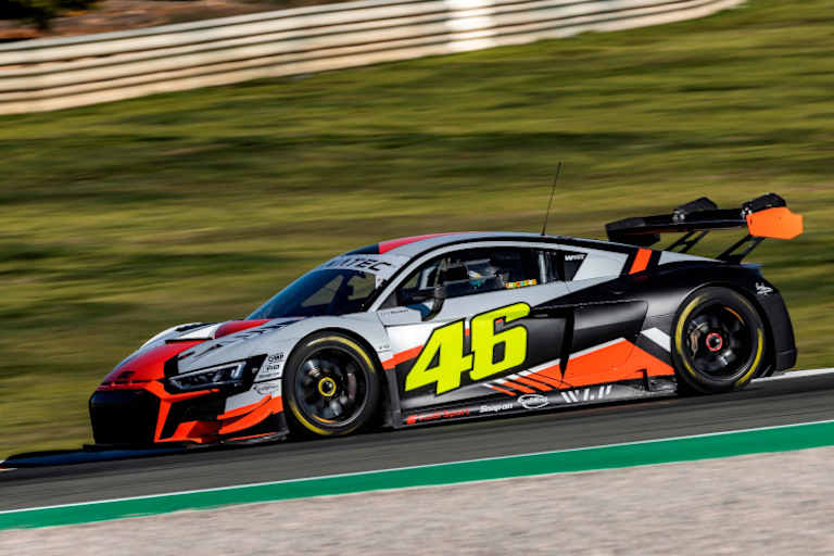 Valentino Rossi testete den WRT-Audi schon im Dezember