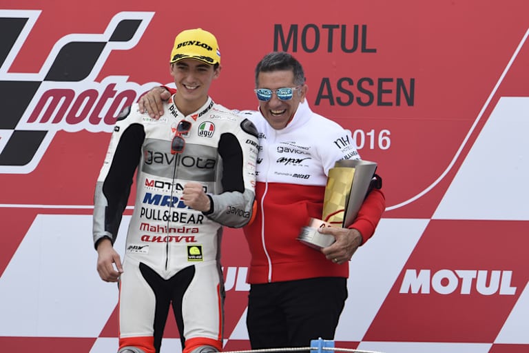 Auf dem Podest in Assen: Bagnaia und Martinez