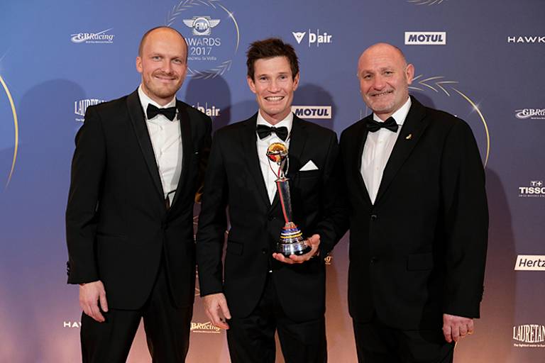 BSI-Manager Torben Olsen, Ex-Weltmeister Jason Doyle und FIM-CCP-Boss Armando Castagna (v.l.)