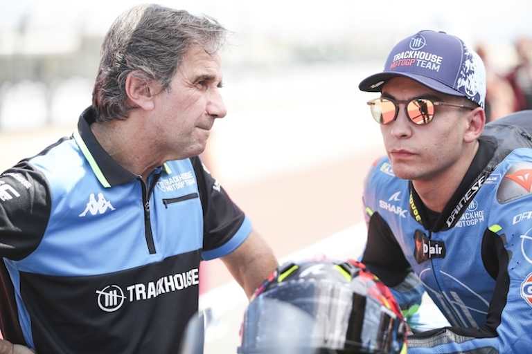 Davide Brivio mit Stammpilot Raul Fernandez