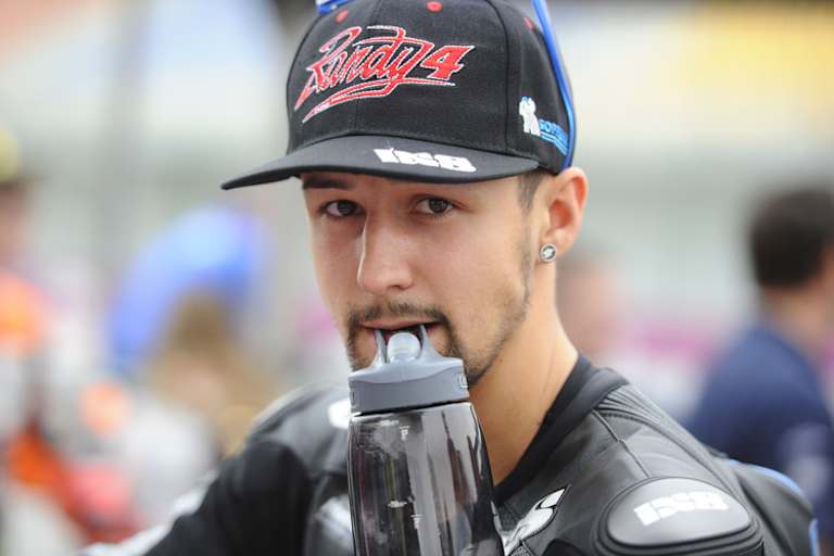 Kalex-Pilot Krummenacher aus dem JiR-Team