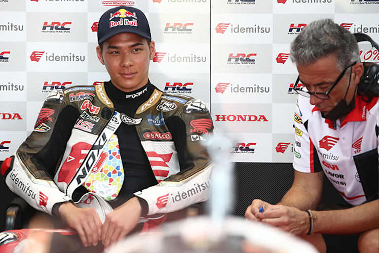 Takaaki Nakagami mit Crew-Chief Giacomo Guidotti