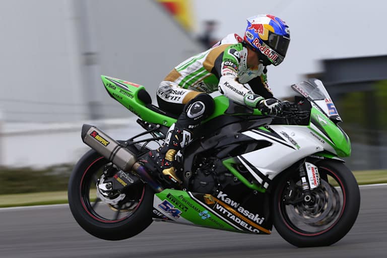 Kenan Sofuoglu hat für 2016 mit Kawasaki Puccetti verlängert