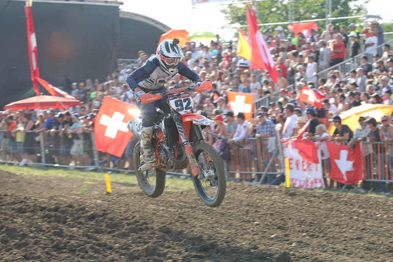 Das darf in den Augen der finanzstarken Umweltverbände nicht sein: 30.00 Zuschauer begreistern sich für Motocross