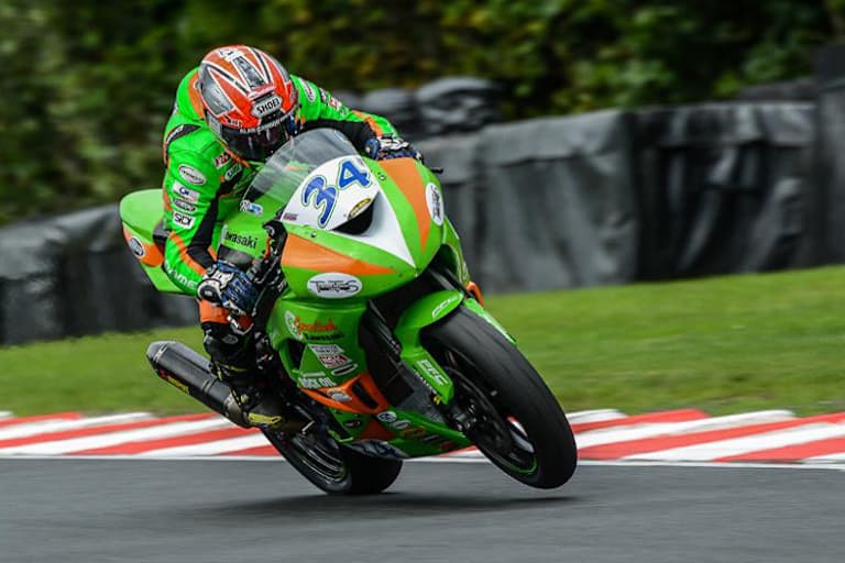 Alastair Seeley verlässt das Team Gearlink Kawasaki 