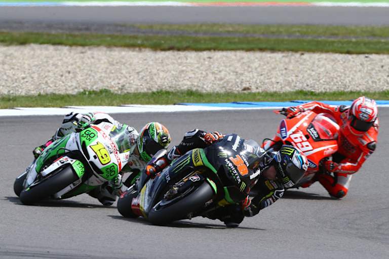 Assen: Bradley Smith vor Bautista (19) und Hayden (69)