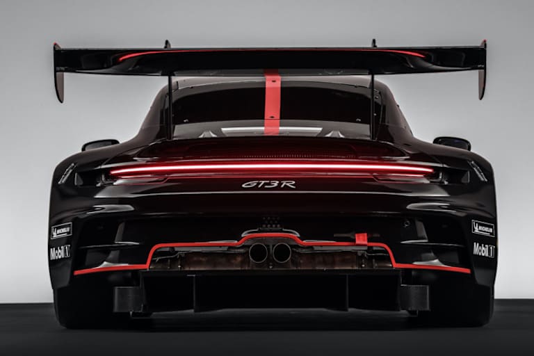 Zwei Porsche starten in der DTM