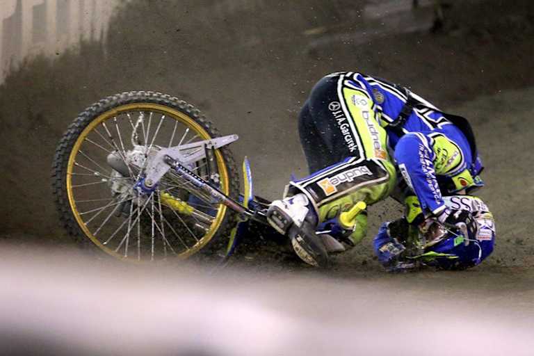 Für den Sturz von Krzysztof Kasprzak wurde Pedersen disqualifiziert