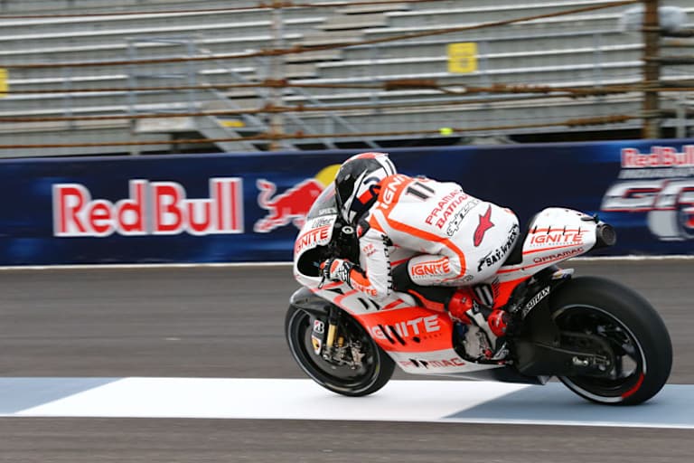 Ben Spies am ersten Trainingstag auf dem Indianapolis Motor Speedway